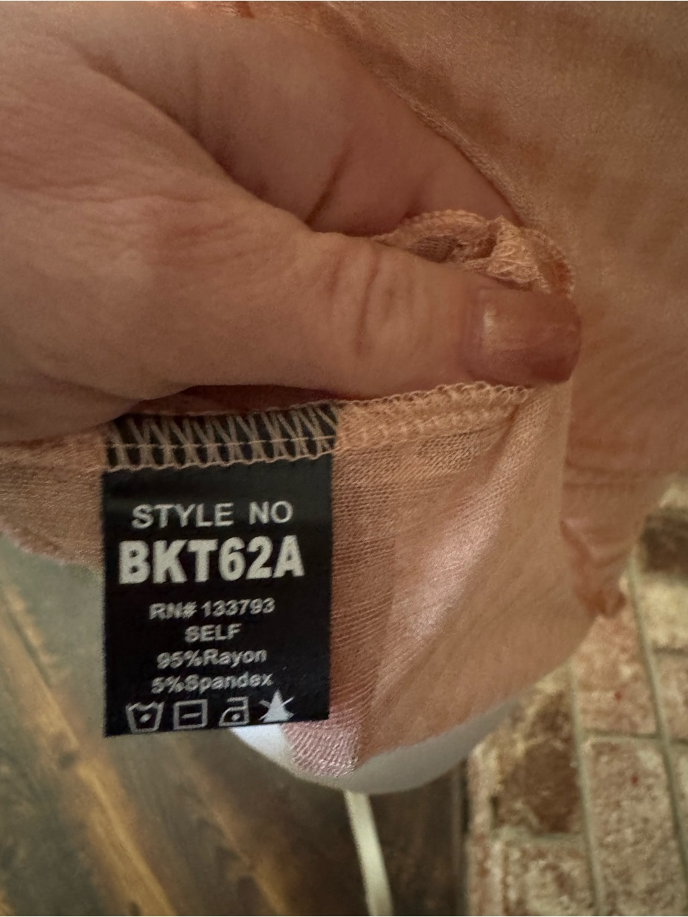 POL Ribbed V-Neck Cami NWOT - Picture 6 of 6